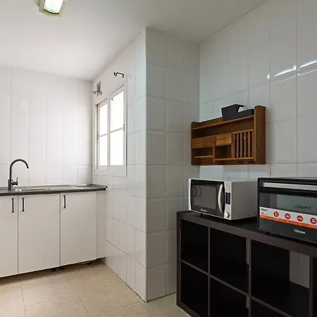 Centric - Wifi - 2 Min From Charco San Gines